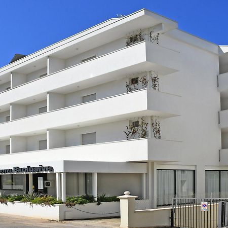 Hotel Exclusive In Pieno Centro - Nuova Gestione 2025 里乔内 外观 照片