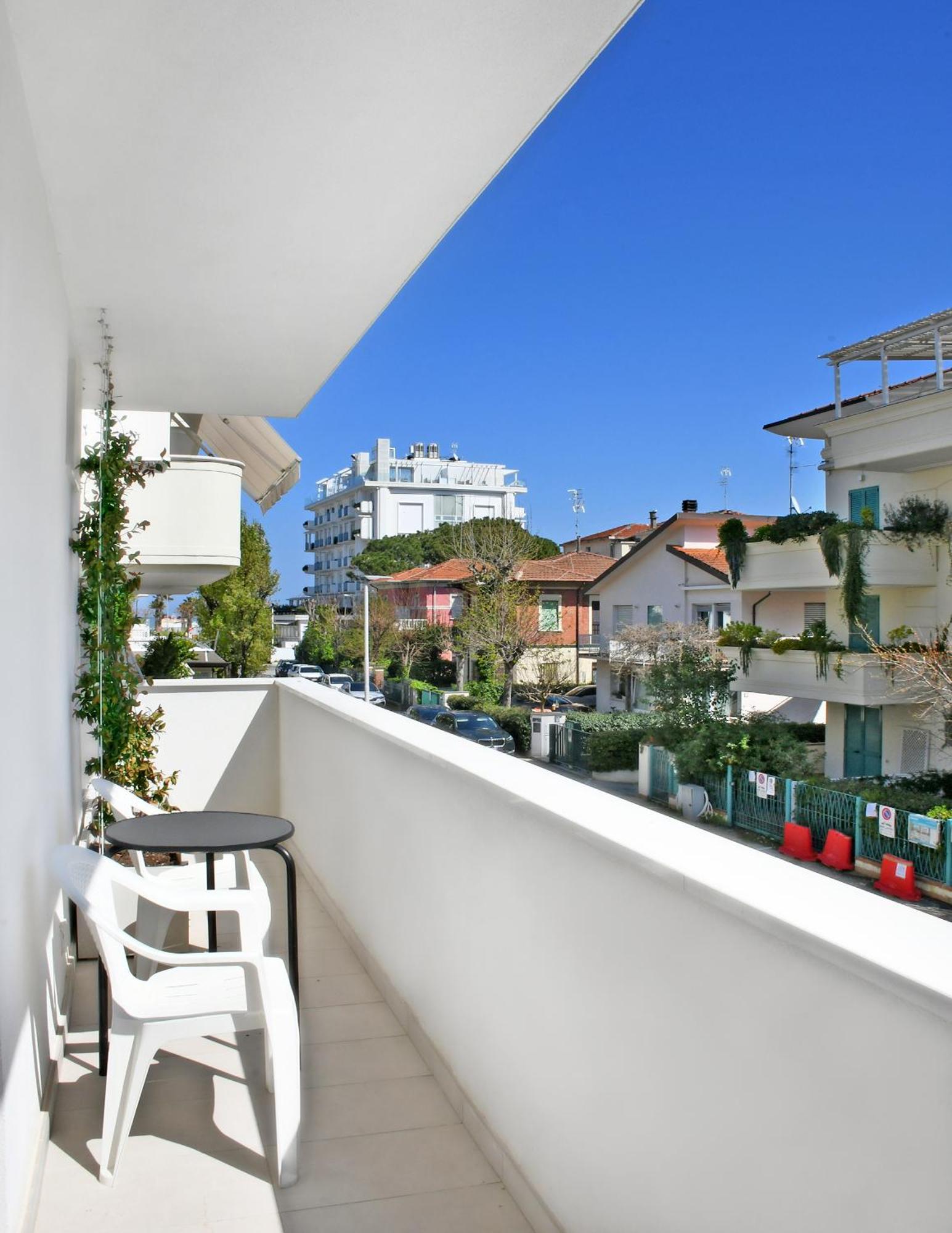 Hotel Exclusive In Pieno Centro - Nuova Gestione 2025 里乔内 外观 照片