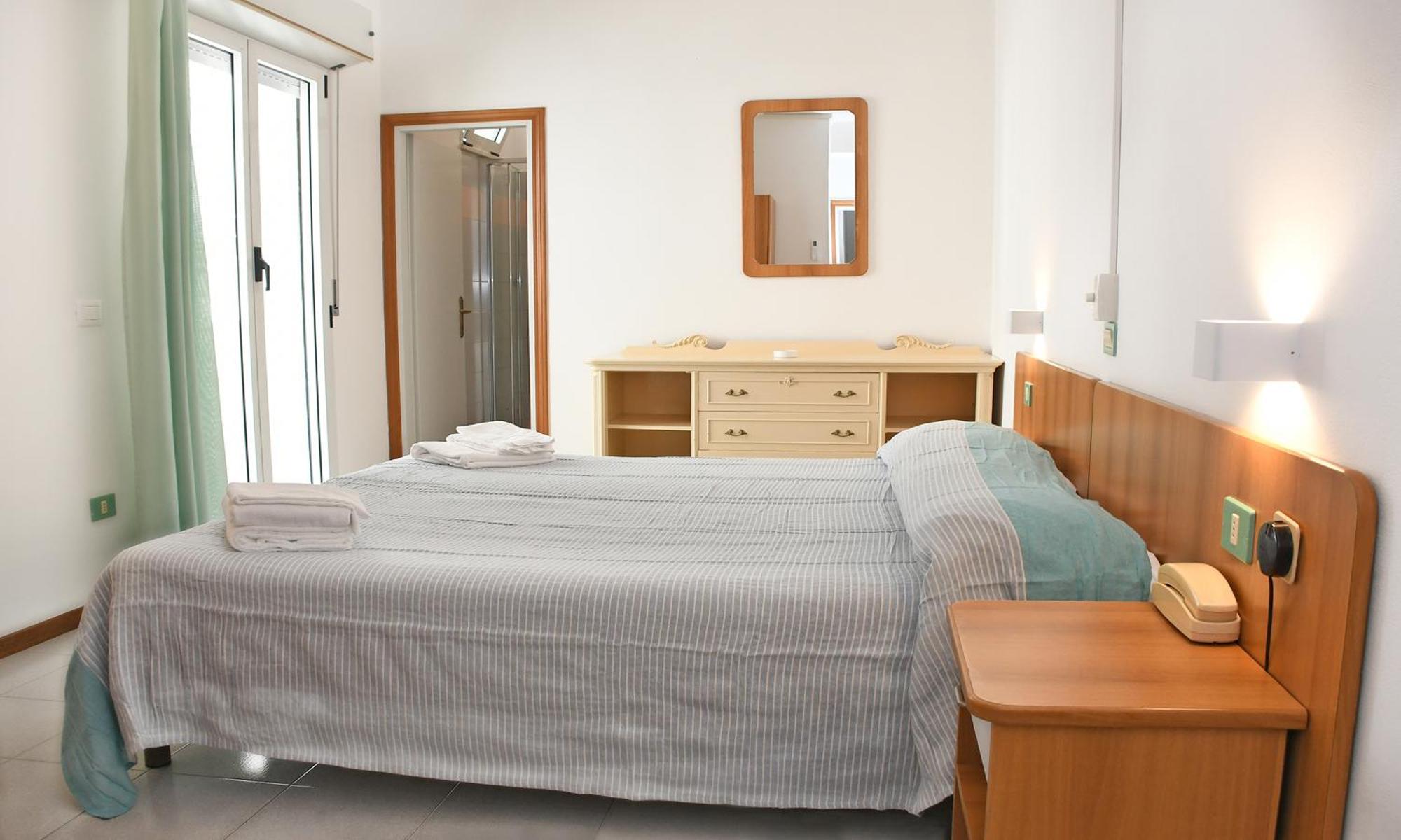 Hotel Exclusive In Pieno Centro - Nuova Gestione 2025 里乔内 外观 照片